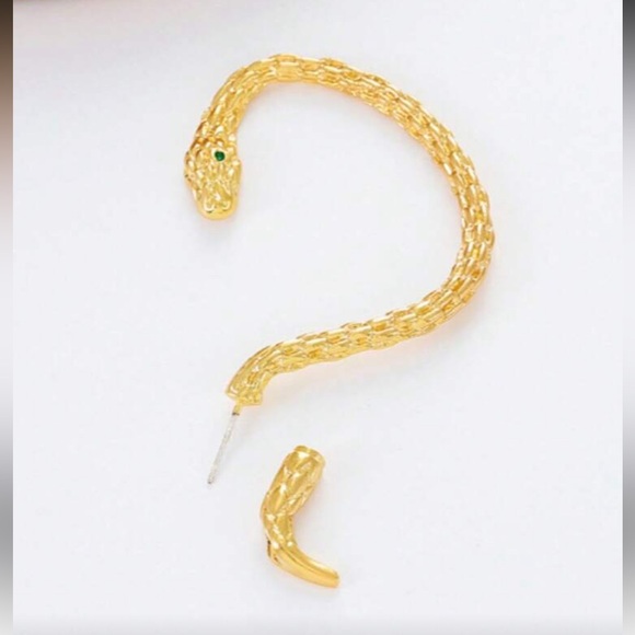 Gold Snake Ear Cuff R50 - Picture 3 of 3